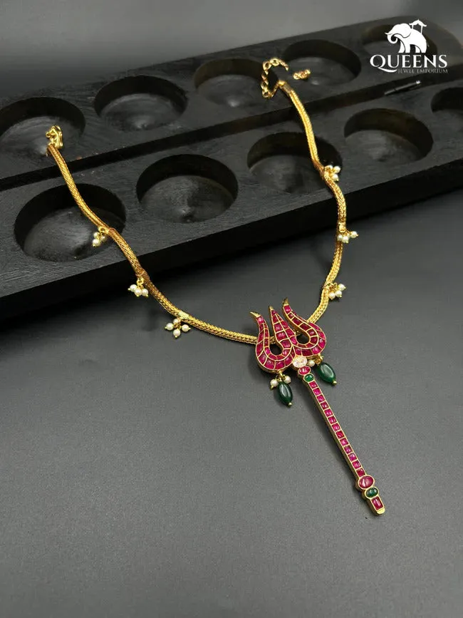 BHAIRAVI NECKLACE