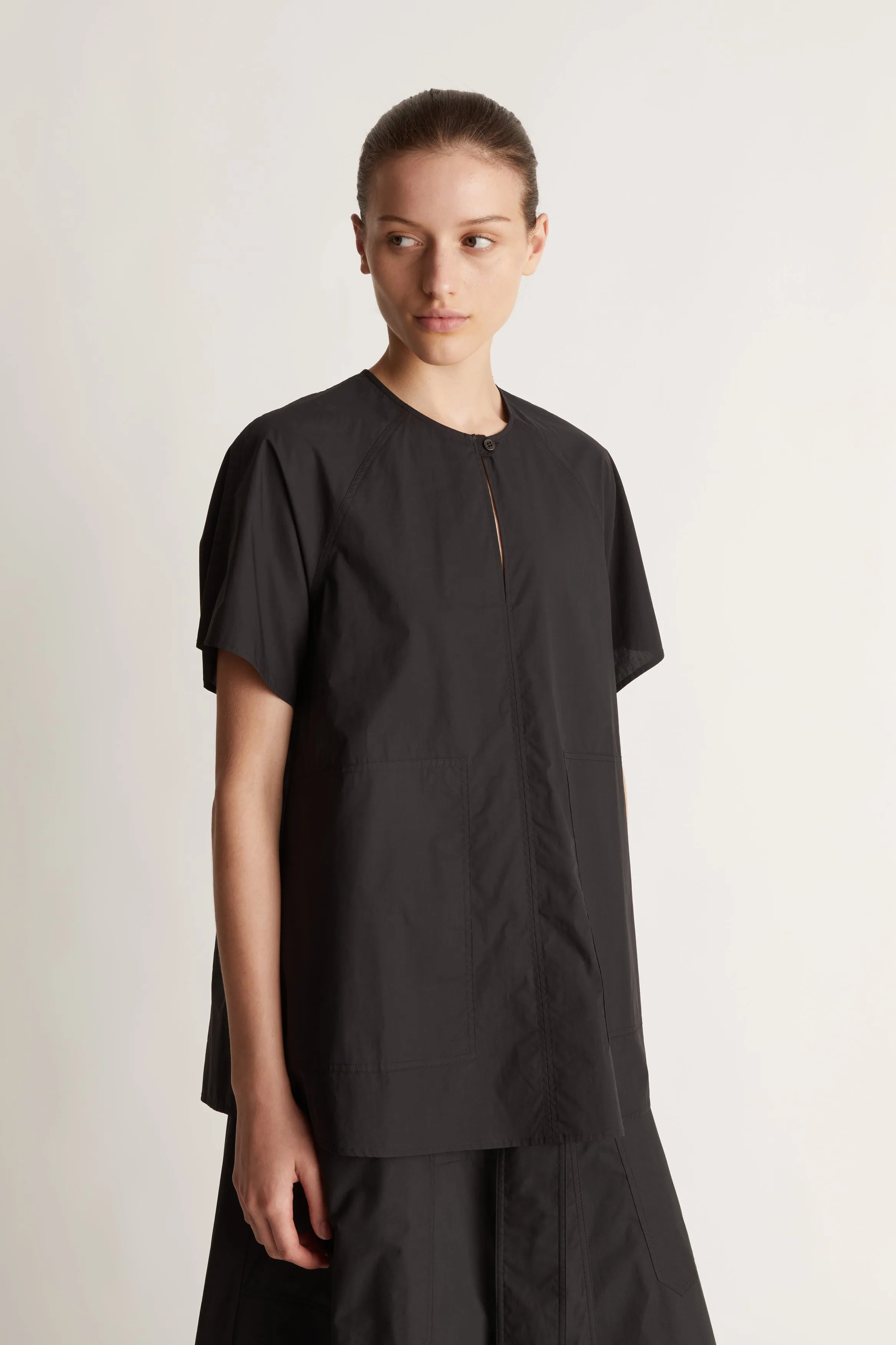 LM Poplin Tee