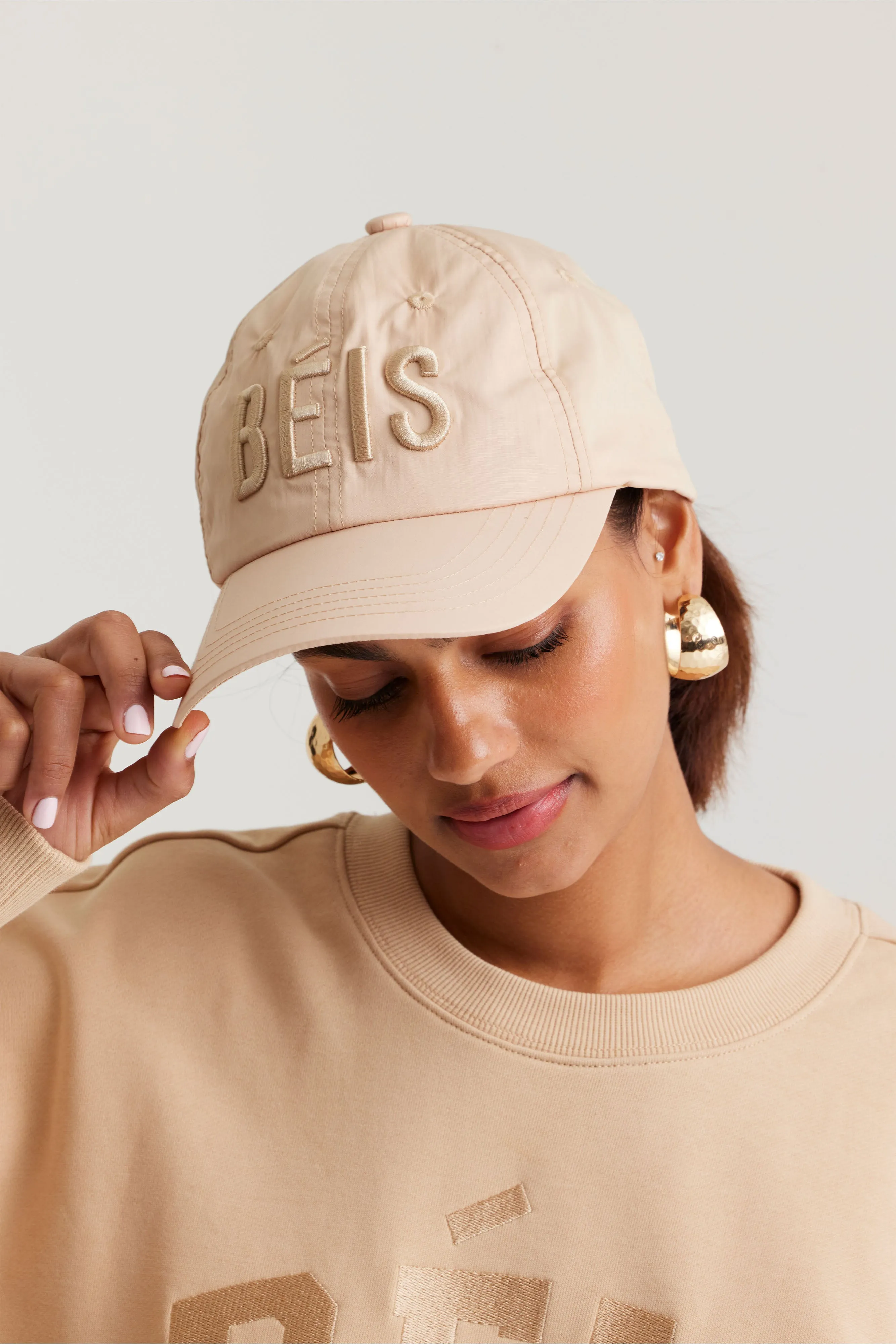 The BISball Cap in Beige