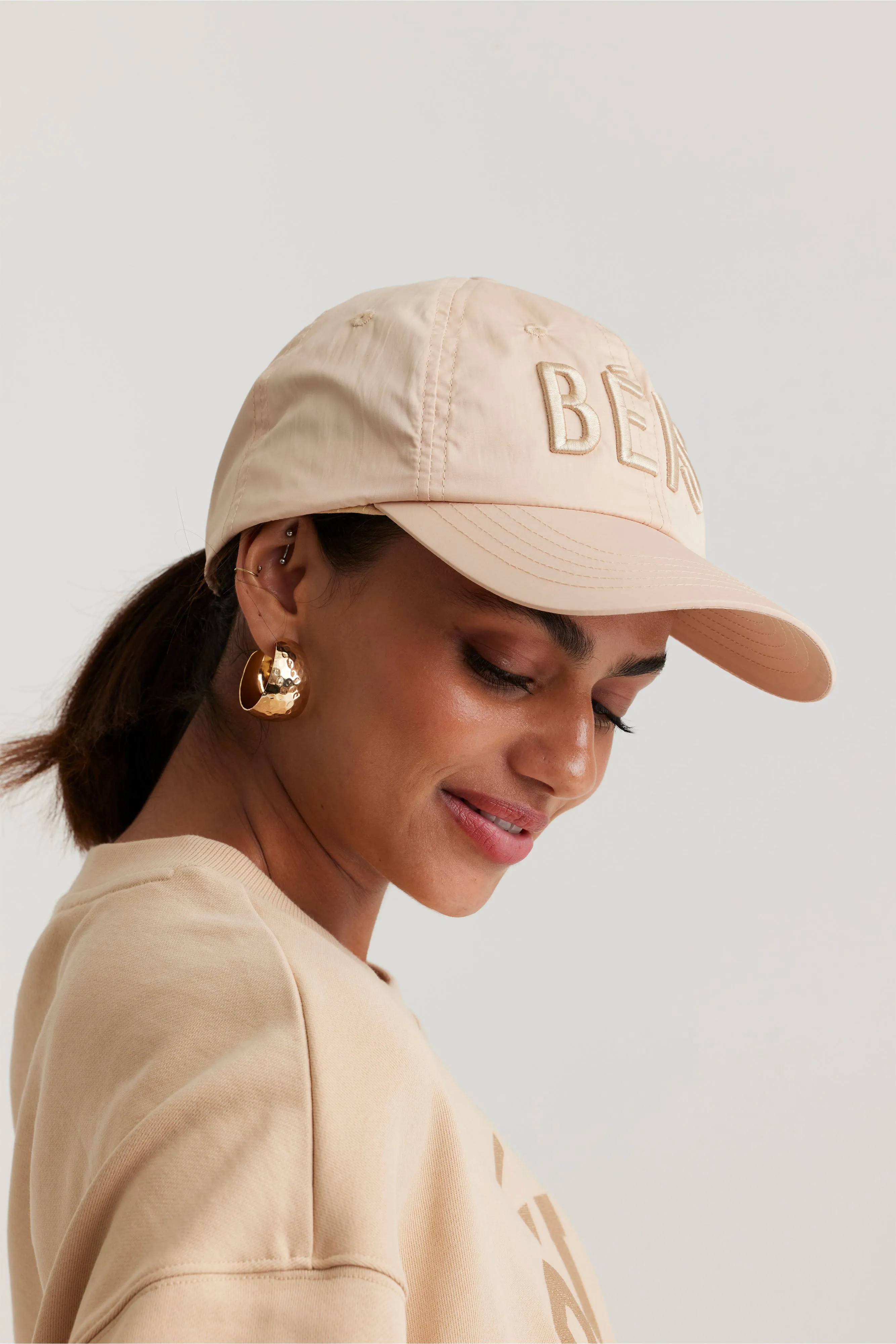 The BISball Cap in Beige