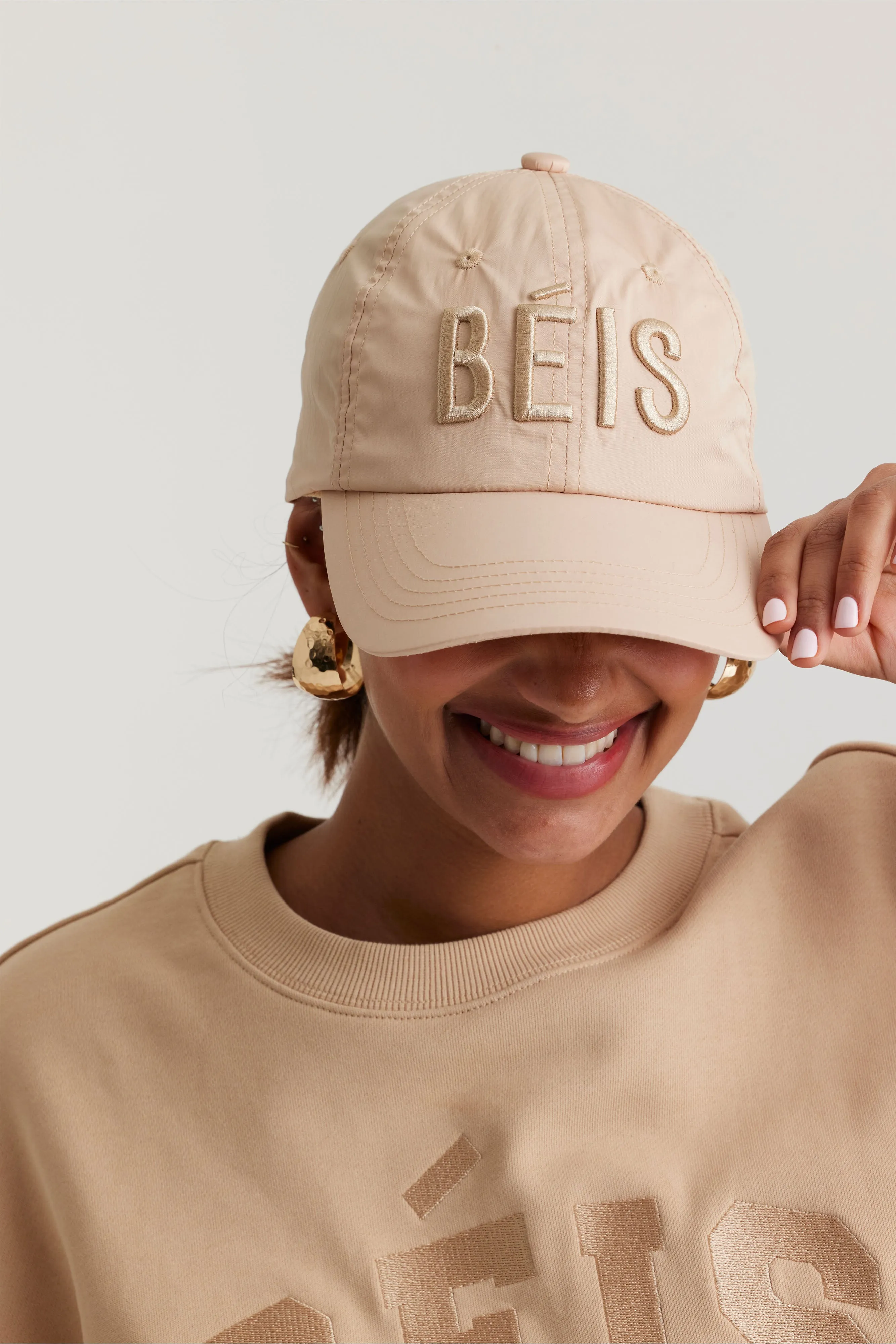 The BISball Cap in Beige