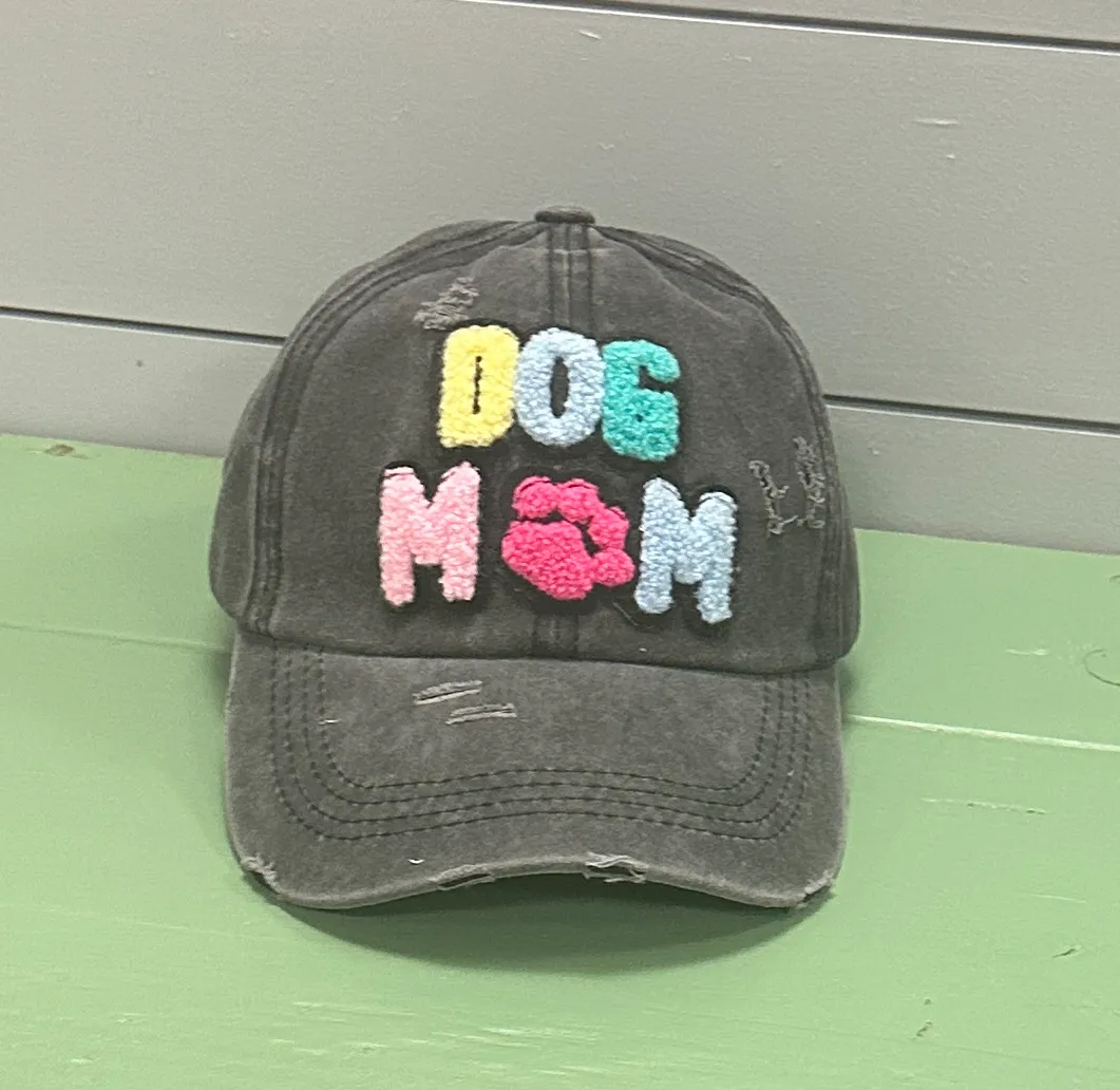 Threaded Pear:  DOG MAMA Baseball Cap